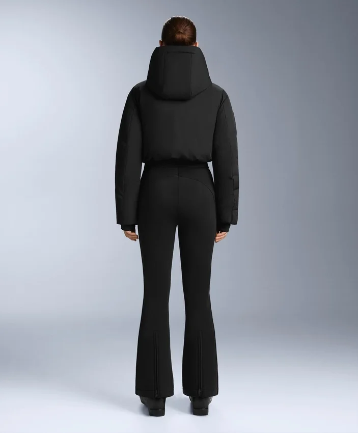 Minardi Piume Ski – wasserabweisender, gefütterter Jumpsuit aus 80 % Daunen und 20 % Federn Minardi Piume Ski – wasserabweisender, gefütterter Jumpsuit aus 80 % Daunen und 20 % Federn
