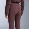 Minardi Piume Ski – wasserabweisender, gefütterter Jumpsuit mit 80 % Daunen- und 20 % Federfüllung Minardi Piume Ski – wasserabweisender, gefütterter Jumpsuit mit 80 % Daunen- und 20 % Federfüllung