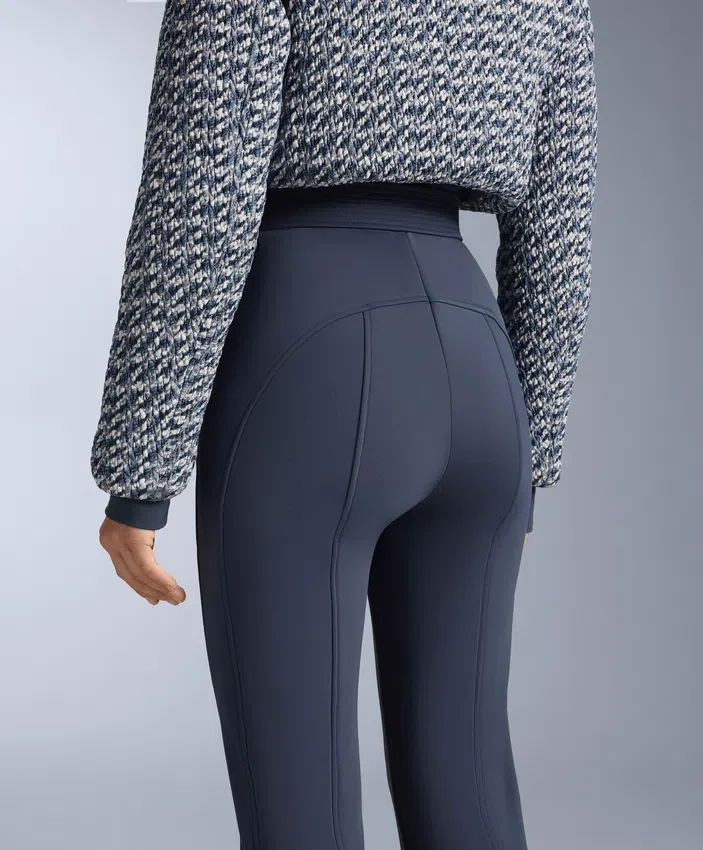 Minardi Piume Ski – wasserabweisender, gefütterter Jumpsuit mit 80 % Daunen und 20 % Federn Minardi Piume Ski – wasserabweisender, gefütterter Jumpsuit mit 80 % Daunen und 20 % Federn