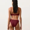 Mini-Karomuster-Jacquard-Halter-Bikinioberteil Mini-Karomuster-Jacquard-Halter-Bikinioberteil
