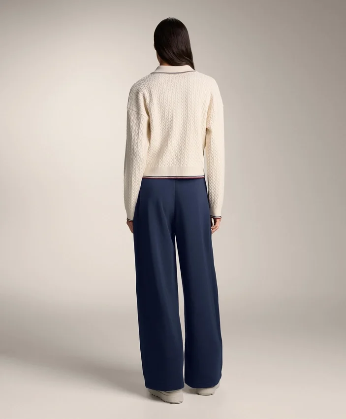 Mini-Pullover mit Zopfmuster und Rollkragen Mini-Pullover mit Zopfmuster und Rollkragen