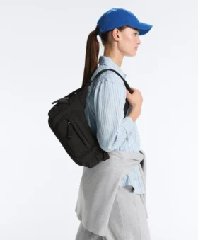 Mini-Tasche mit Maxi-Taschen