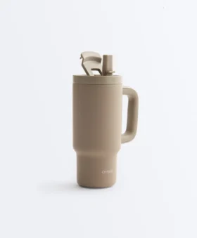Mini-Tumbler-Trinkflasche mit Taschenriemen Mini-Tumbler-Trinkflasche mit Taschenriemen