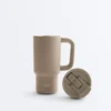 Mini-Tumbler-Trinkflasche mit Taschenriemen Mini-Tumbler-Trinkflasche mit Taschenriemen
