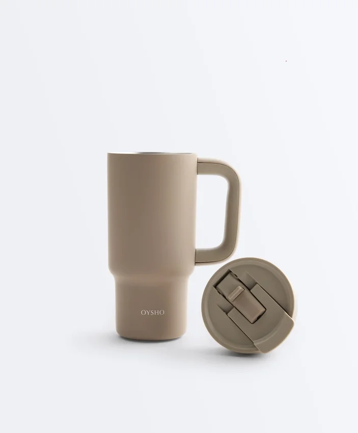 Mini-Tumbler-Trinkflasche mit Taschenriemen Mini-Tumbler-Trinkflasche mit Taschenriemen