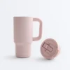 Mini-Tumbler-Trinkflasche mit Taschenriemen Mini-Tumbler-Trinkflasche mit Taschenriemen