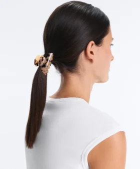 mittlere haarschmuck klammer in schildpattoptik 1 280x339 - Mittlere Haarschmuck-Klammer in Schildpattoptik