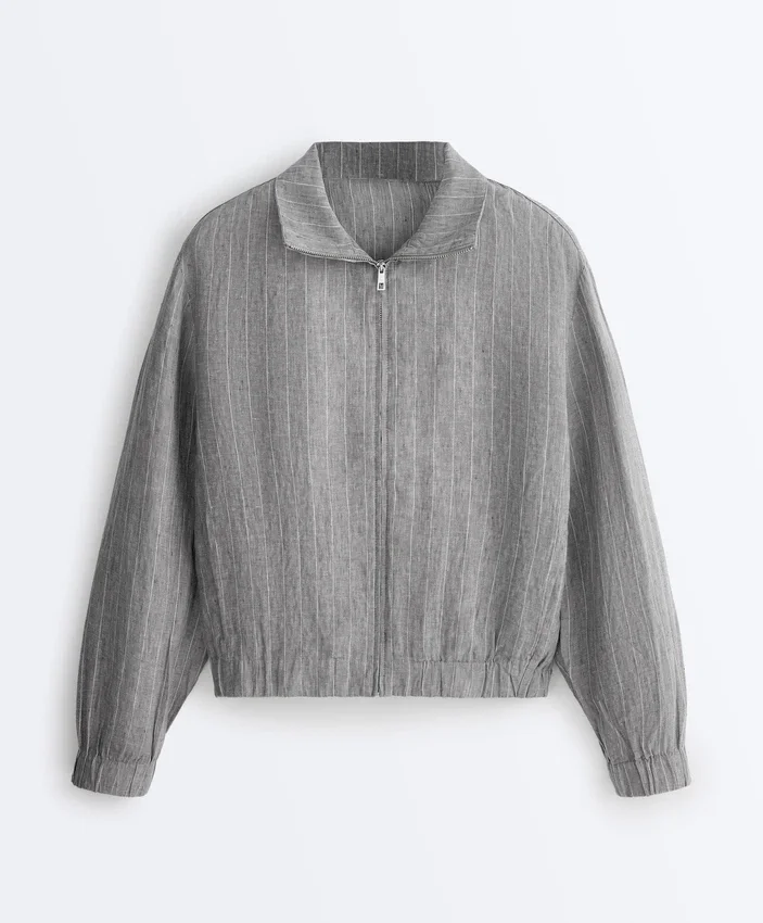Nadelstreifen-Jacke aus 100 % Leinen mit Stehkragen Nadelstreifen-Jacke aus 100 % Leinen mit Stehkragen