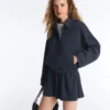 Nadelstreifen-Piqué-Jacke mit Rollkragen und Baumwolle Nadelstreifen-Piqué-Jacke mit Rollkragen und Baumwolle