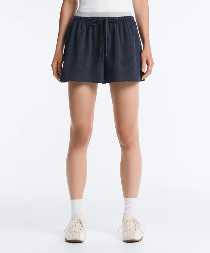 Nadelstreifen-Shorts aus Baumwollpiqué Nadelstreifen-Shorts aus Baumwollpiqué