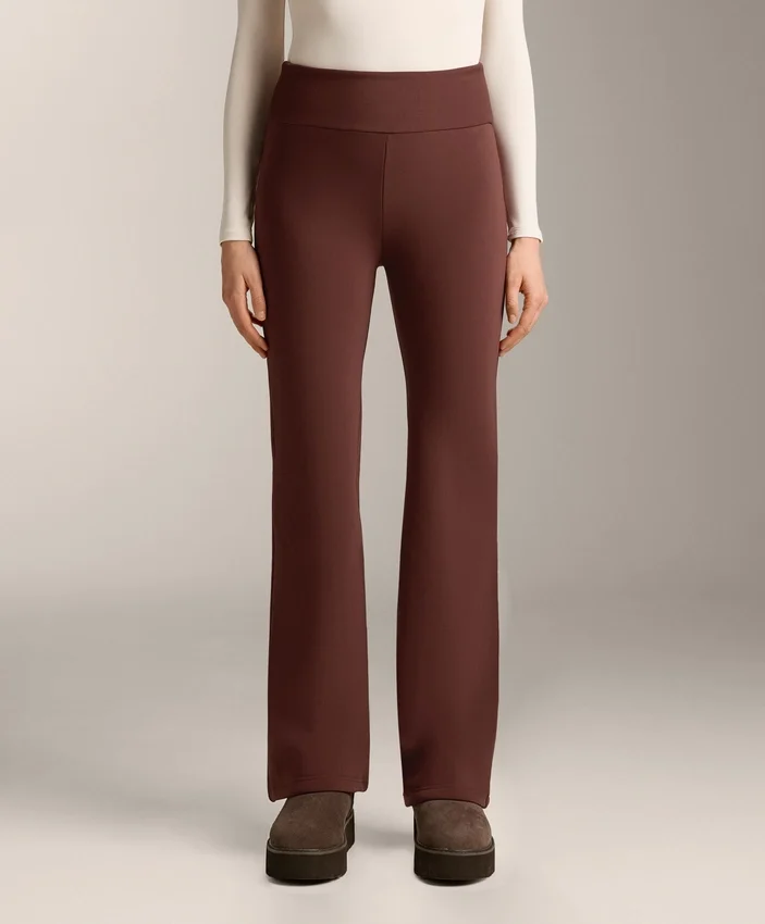 Nahtlose Bootcut-Hose mit hoher Taille und besonders warmer Isolierung Nahtlose Bootcut-Hose mit hoher Taille und besonders warmer Isolierung