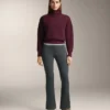 Nahtlose, extra warme Flare-Hose mit superhohem Bund Nahtlose, extra warme Flare-Hose mit superhohem Bund