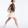 Nahtloser kurzer Faltenrock mit hoher Taille als Short Nahtloser kurzer Faltenrock mit hoher Taille als Short