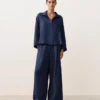 Oversize-Hemd mit langen Ärmeln aus 100 % Leinen Oversize-Hemd mit langen Ärmeln aus 100 % Leinen