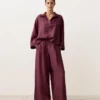 Oversize-Hemd mit langen Ärmeln aus 100 % Leinen Oversize-Hemd mit langen Ärmeln aus 100 % Leinen