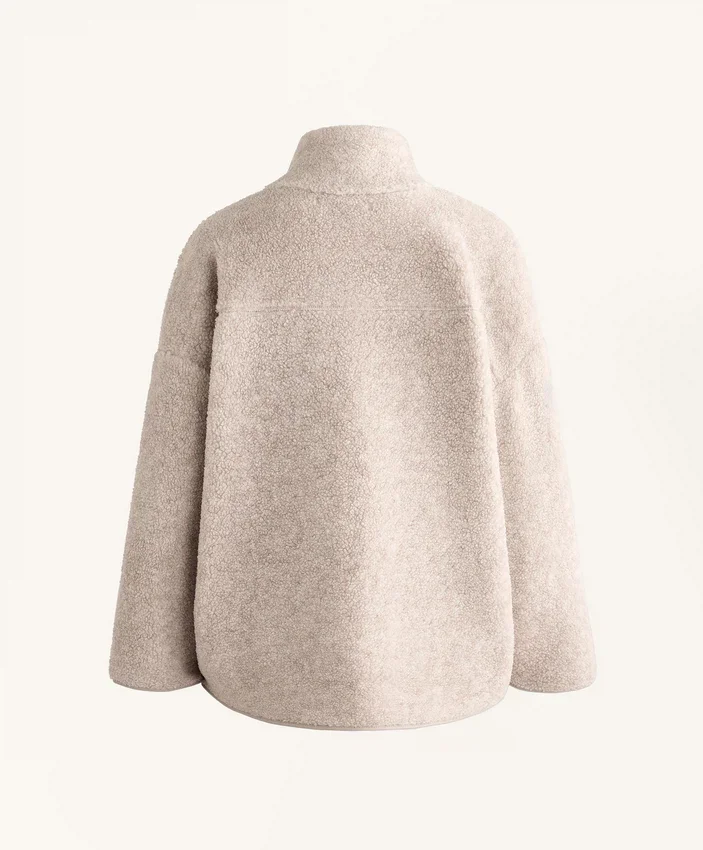Oversize-Jacke aus Lammfell Oversize-Jacke aus Lammfell