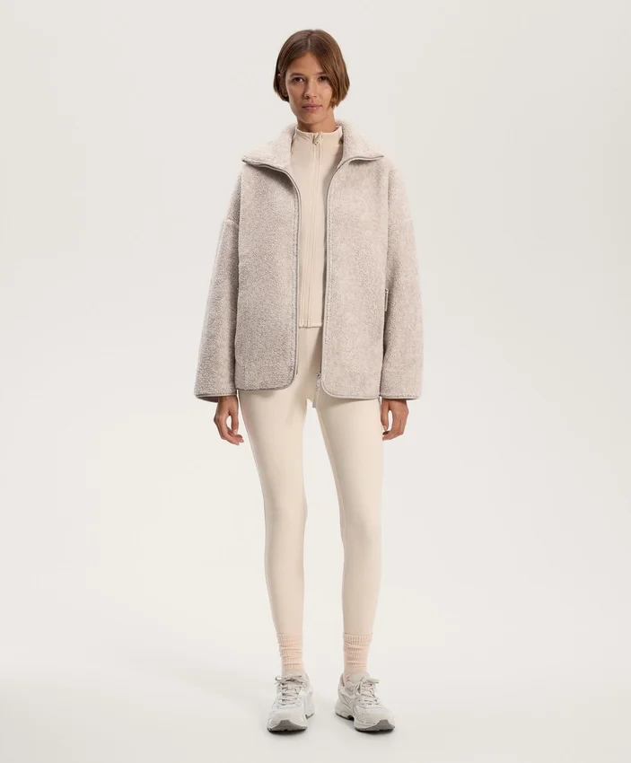 Oversize-Jacke aus Lammfell Oversize-Jacke aus Lammfell