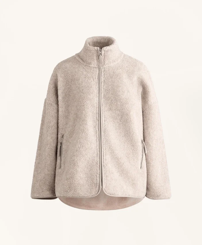 Oversize-Jacke aus Lammfell Oversize-Jacke aus Lammfell