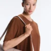 Oversize-T-Shirt aus Baumwollmischung mit kurzen Ärmeln Oversize-T-Shirt aus Baumwollmischung mit kurzen Ärmeln