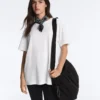 Oversize-T-Shirt aus Baumwollmischung mit kurzen Ärmeln Oversize-T-Shirt aus Baumwollmischung mit kurzen Ärmeln