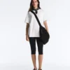 Oversize-T-Shirt aus Baumwollmischung mit kurzen Ärmeln Oversize-T-Shirt aus Baumwollmischung mit kurzen Ärmeln