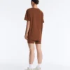 Oversize-T-Shirt aus Baumwollmischung mit kurzen Ärmeln Oversize-T-Shirt aus Baumwollmischung mit kurzen Ärmeln