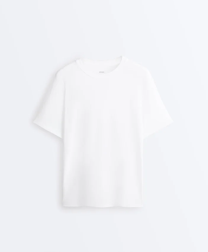 Oversize-T-Shirt aus Baumwollmischung mit kurzen Ärmeln Oversize-T-Shirt aus Baumwollmischung mit kurzen Ärmeln
