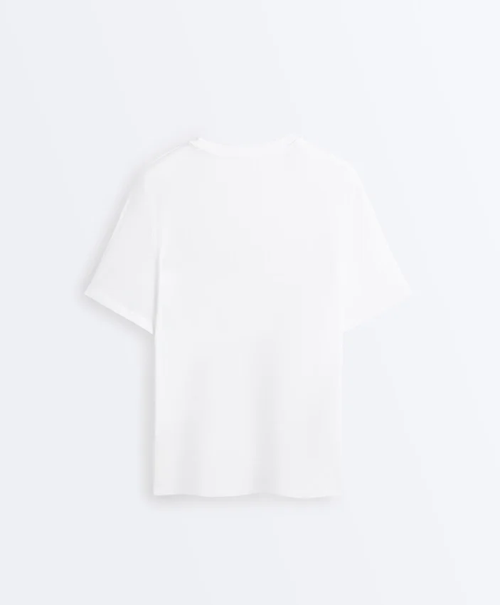 Oversize-T-Shirt aus Baumwollmischung mit kurzen Ärmeln Oversize-T-Shirt aus Baumwollmischung mit kurzen Ärmeln