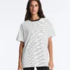 Oversize-T-Shirt aus Baumwollmischung mit kurzen Ärmeln und Kontraststreifen Oversize-T-Shirt aus Baumwollmischung mit kurzen Ärmeln und Kontraststreifen