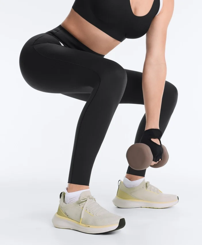 Perfect-Adapt Leggings mit hoher Taille und Knöchellänge sowie kontrastierenden Details Perfect-Adapt Leggings mit hoher Taille und Knöchellänge sowie kontrastierenden Details