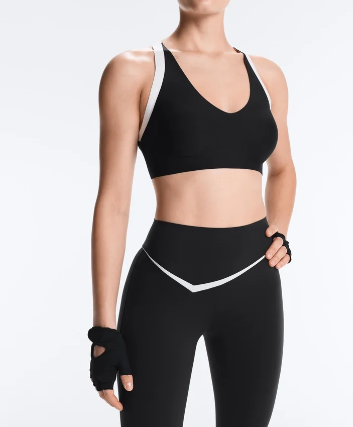 Perfect-Adapt Leggings mit hoher Taille und Knöchellänge sowie kontrastierenden Details Perfect-Adapt Leggings mit hoher Taille und Knöchellänge sowie kontrastierenden Details