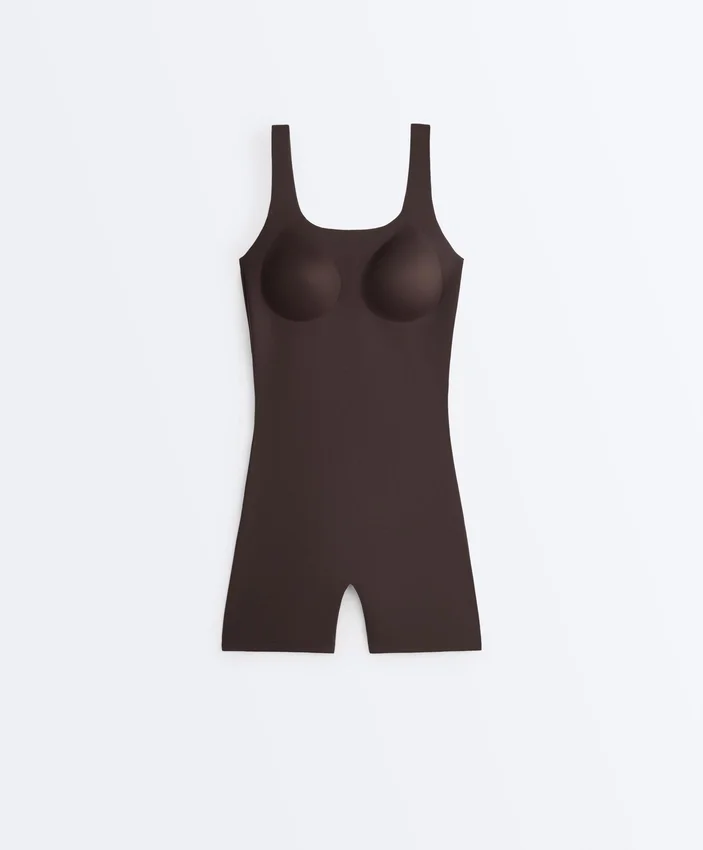 Perfect-Adapt-Träger-Shorts-Jumpsuit Perfect-Adapt-Träger-Shorts-Jumpsuit