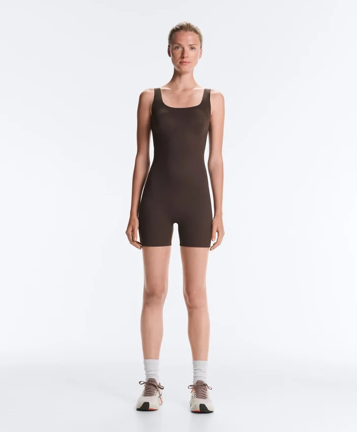 Perfect-Adapt-Träger-Shorts-Jumpsuit Perfect-Adapt-Träger-Shorts-Jumpsuit