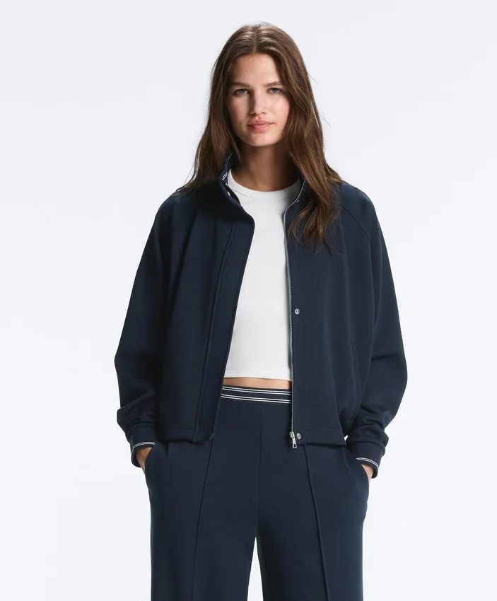 Piqué-Jacke mit kontrastierender Paspelierung aus Baumwolle Piqué-Jacke mit kontrastierender Paspelierung aus Baumwolle