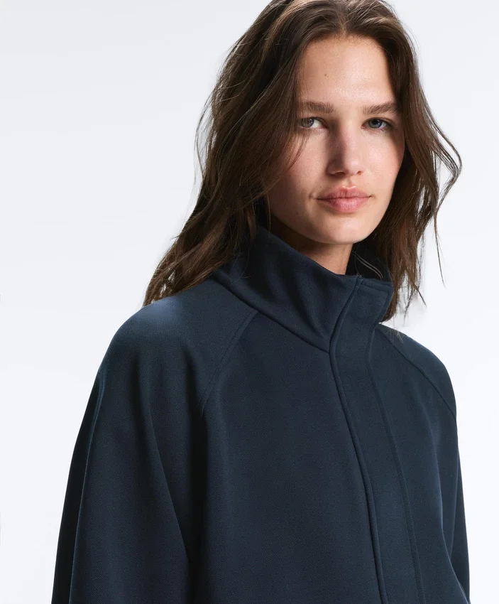 Piqué-Jacke mit kontrastierender Paspelierung aus Baumwolle Piqué-Jacke mit kontrastierender Paspelierung aus Baumwolle