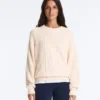 Pullover aus 100 % Baumwolle mit Zopfmuster Pullover aus 100 % Baumwolle mit Zopfmuster