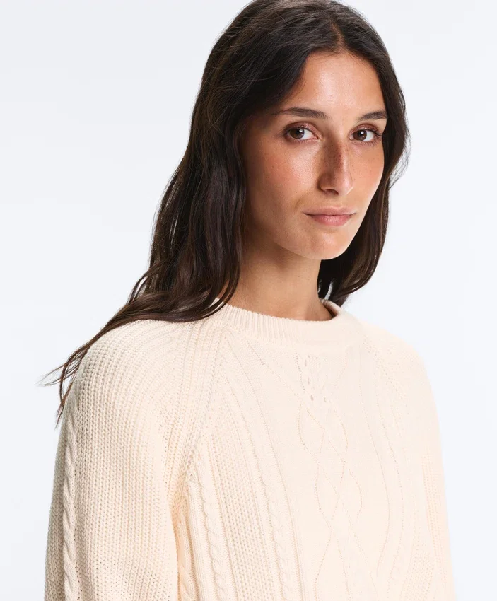 Pullover aus 100 % Baumwolle mit Zopfmuster Pullover aus 100 % Baumwolle mit Zopfmuster