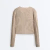 Pullover aus gekreuztem Rippstrick Pullover aus gekreuztem Rippstrick