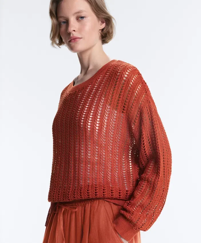 Pullover aus offenem Rippenstrick Pullover aus offenem Rippenstrick