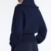 Pullover mit halbem Reißverschluss und hohem Kragen Pullover mit halbem Reißverschluss und hohem Kragen