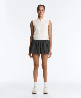 Ärmelloser Pullover aus offenem Strick