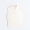 Ärmelloser Pullover aus offenem Strick Ärmelloser Pullover aus offenem Strick