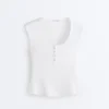 Ärmelloses T-Shirt aus Rippstrick mit Knöpfen aus Baumwolle und Modal Ärmelloses T-Shirt aus Rippstrick mit Knöpfen aus Baumwolle und Modal
