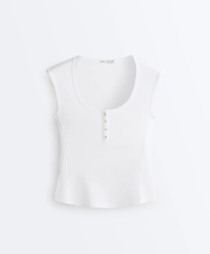 Ärmelloses T-Shirt aus Rippstrick mit Knöpfen aus Baumwolle und Modal Ärmelloses T-Shirt aus Rippstrick mit Knöpfen aus Baumwolle und Modal