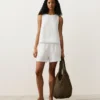Shorts aus 100 % Leinen mit mittlerer Leibhöhe Shorts aus 100 % Leinen mit mittlerer Leibhöhe