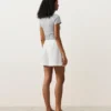 Shorts aus 100 % Leinen mit mittlerer Leibhöhe Shorts aus 100 % Leinen mit mittlerer Leibhöhe