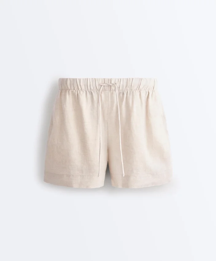 Shorts aus 100 % Leinen mit mittlerer Leibhöhe Shorts aus 100 % Leinen mit mittlerer Leibhöhe
