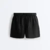Shorts aus 100 % Leinen mit mittlerer Leibhöhe Shorts aus 100 % Leinen mit mittlerer Leibhöhe
