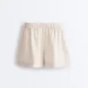 Shorts aus 100 % Leinen mit mittlerer Leibhöhe Shorts aus 100 % Leinen mit mittlerer Leibhöhe