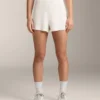 Shorts aus gewaschenem Strick Shorts aus gewaschenem Strick